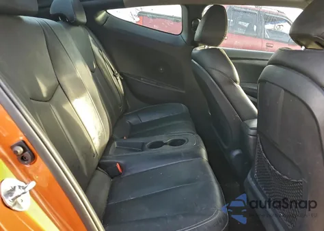 2015 Hyundai Veloster Turbo z USA, uszkodzony, nr VIN KMHTC6AE4FU223883